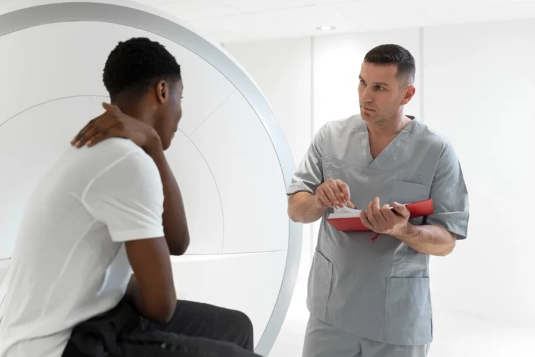 Naltrexone Side Effects: What to Realistically Expect When Starting Treatment