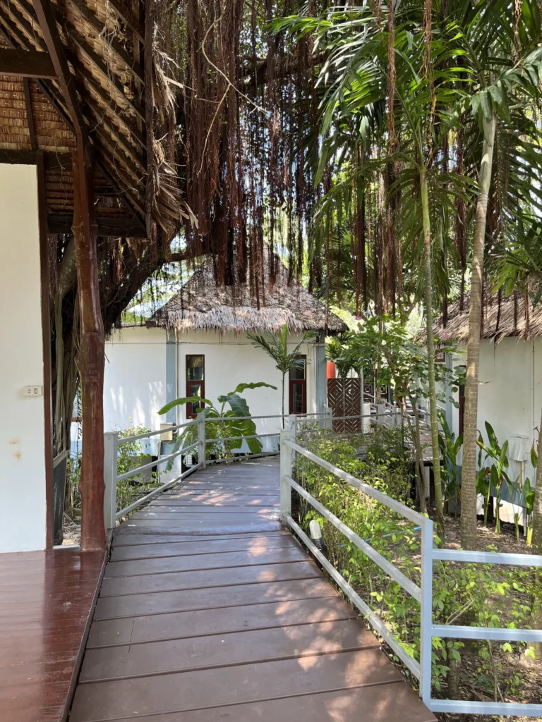 Private Plunge Pool Villas &mdash; Holina Rehab, Koh Phangan (photo 1)