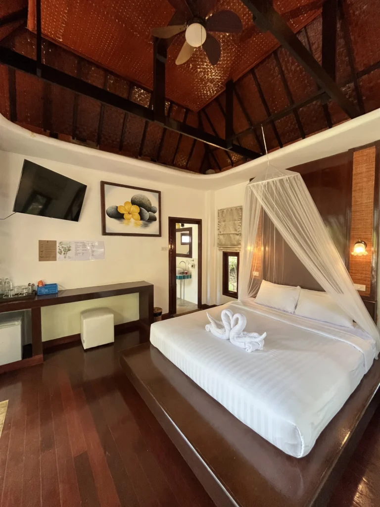 Private Plunge Pool Villas &mdash; Holina Rehab, Koh Phangan (photo 10)