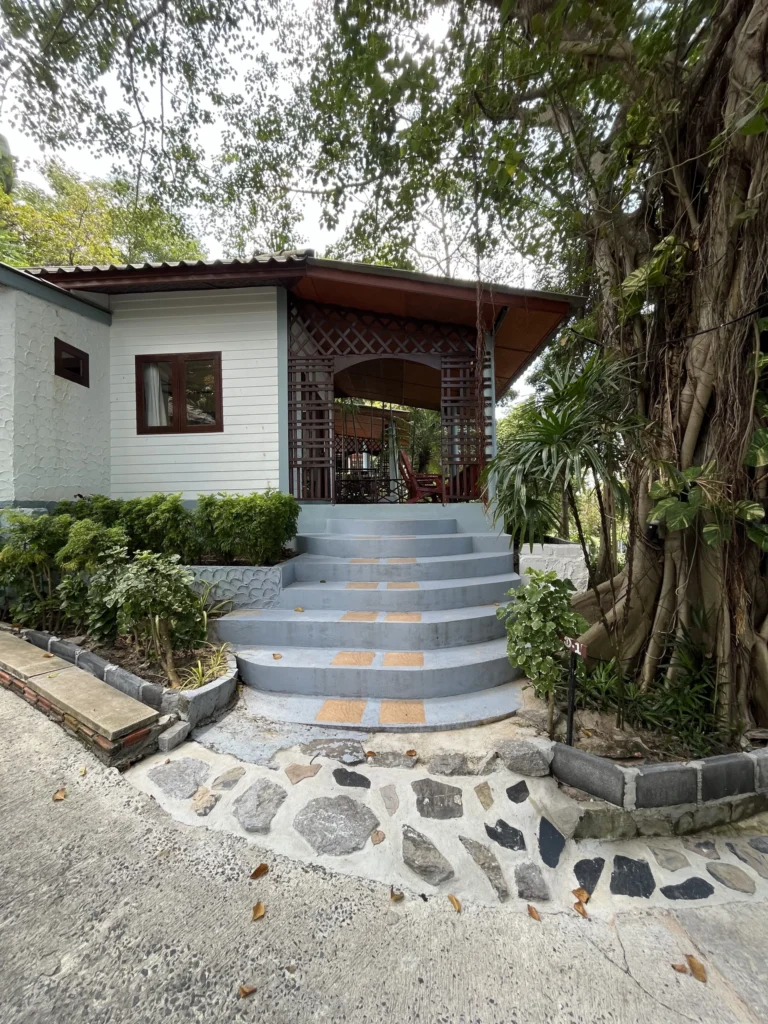 Solo Deluxe Bungalows &mdash; Holina Rehab, Koh Phangan (photo 10)