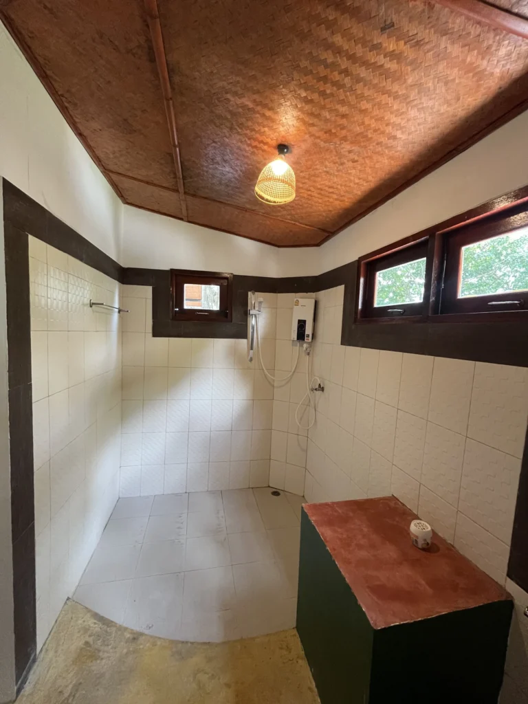 Solo Deluxe Bungalows &mdash; Holina Rehab, Koh Phangan (photo 8)