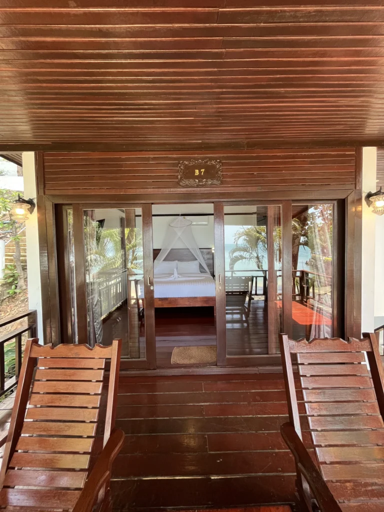 Beach Bungalow (Seaview) &mdash; Holina Rehab, Koh Phangan (photo 8)