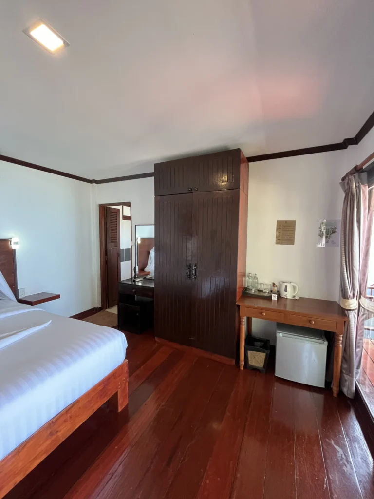 Beach Bungalow (Seaview) &mdash; Holina Rehab, Koh Phangan (photo 9)