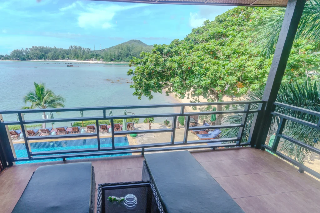 Poolside Jr. Suites &mdash; Holina Rehab, Koh Phangan (photo 11)
