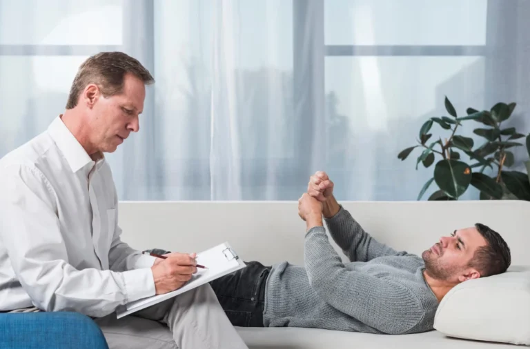 Dual Diagnosis Alcohol Rehab: Treating Addiction and Mental Health Together