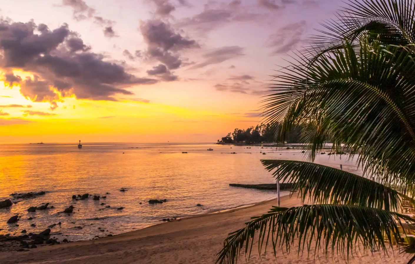 Seaside grounds at Holina Rehab, Koh Phangan, Thailand